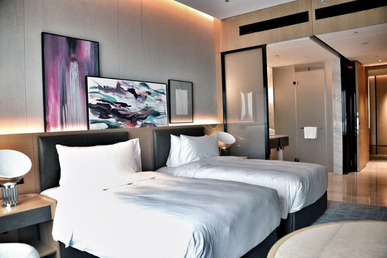 Radisson Hangzhou Qianjiang Extérieur photo